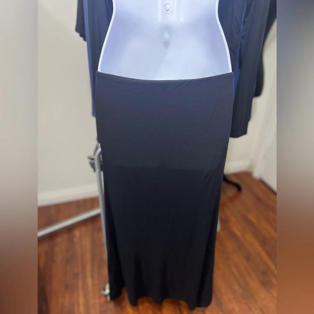 OGL Eco-SkinKiss® Ruched Side Mermaid Maxi Skirt - Picture 5 of 6